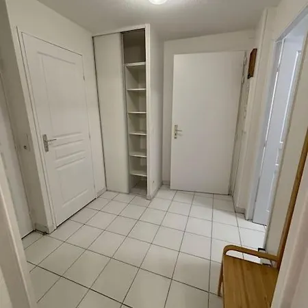 T2 Lumineux 4 Pers, Pisc,plag 2min, Park Priv,wifi *