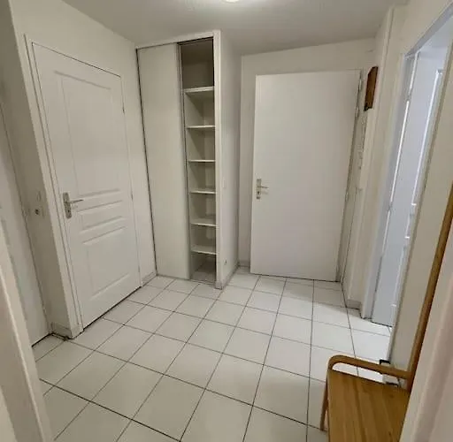 T2 Lumineux 4 Pers, Pisc,plag 2min, Park Priv,wifi *