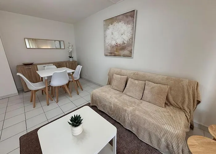 Apartamento T2 Lumineux 4 Pers, Pisc,plag 2min, Park Priv,wifi *